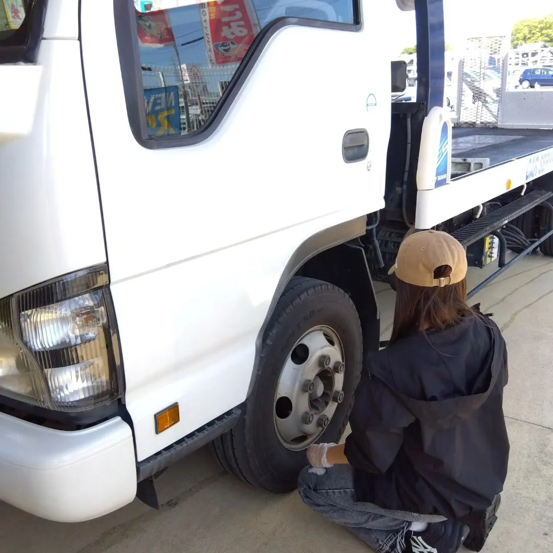 ロードサービスなどで使う積載車を綺麗にしました✨南大阪の泉佐...