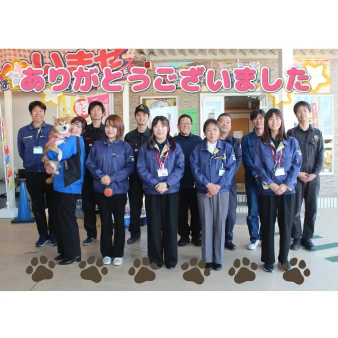 レンタカーのハイエースがあるカーサービスシンワです😊