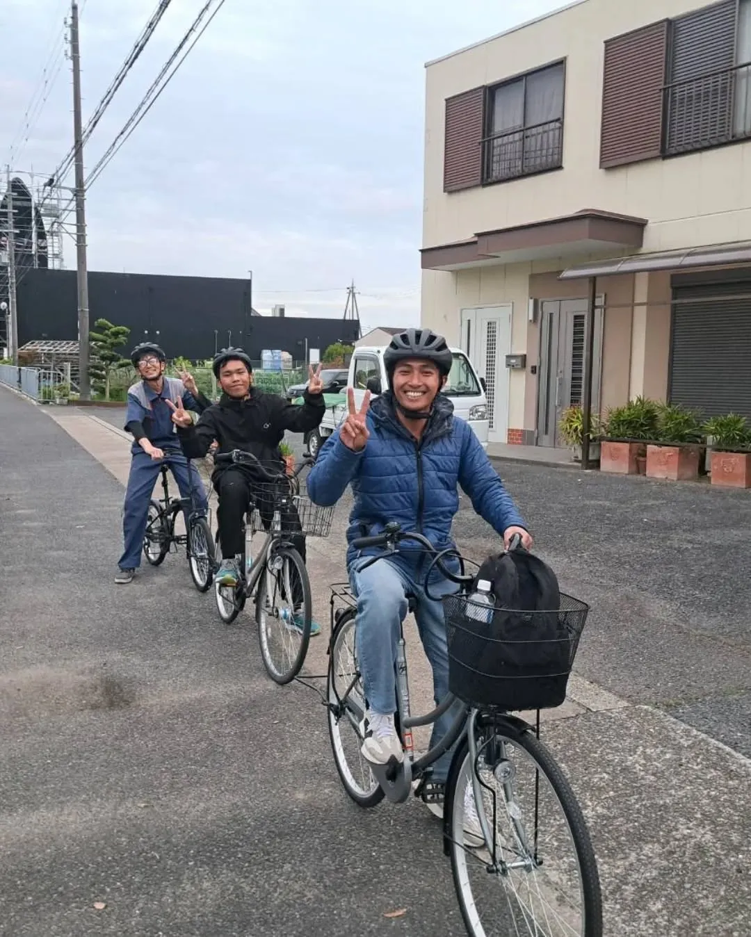 車のキズヘコミはパワーアップしたカーサービスシンワにお任せ下...